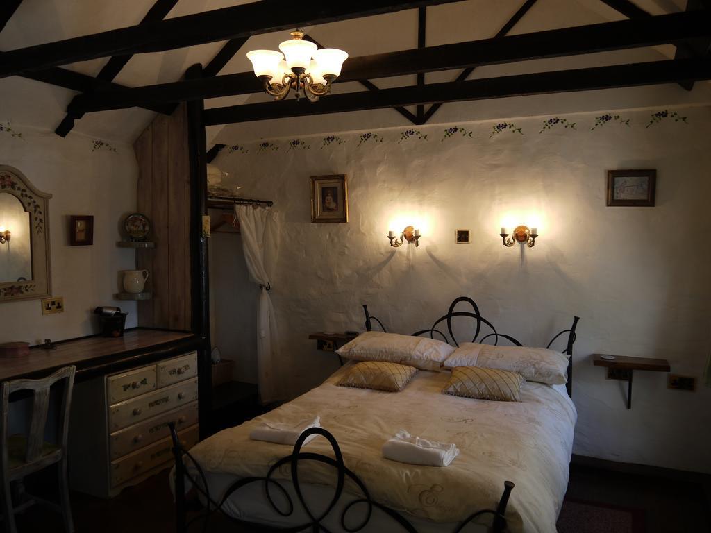 The Old Tea Shop Villa Scarfskerry Esterno foto
